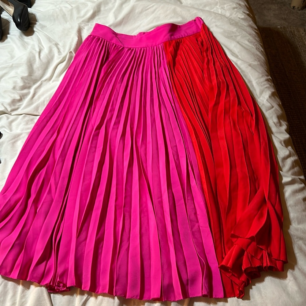 CROSBY pleated midi skirt